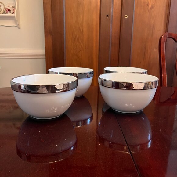 2 Beekman Home white bowls with silver rim - Picture 11 of 15